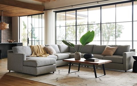 Designing with Warmth The Timeless Charm of Acacia Coffee Tables